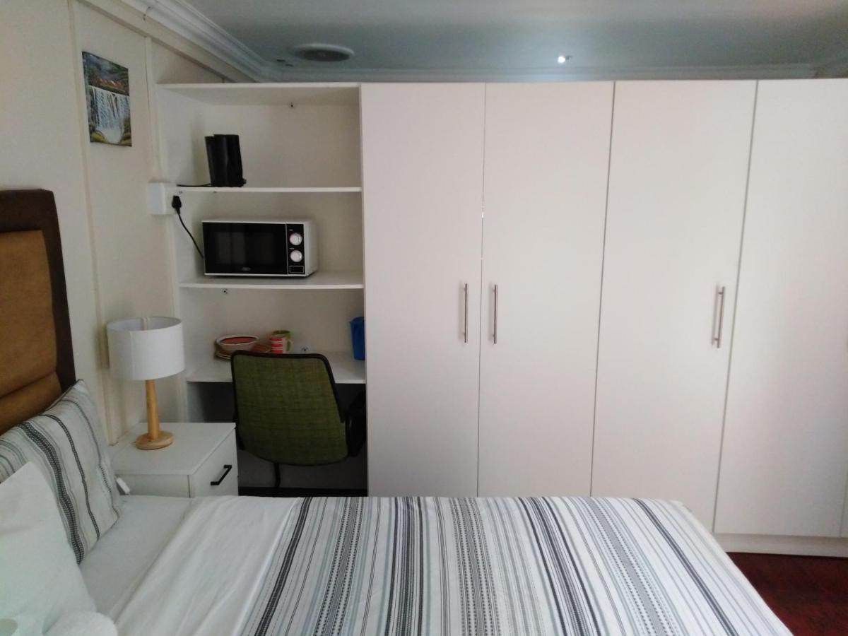 The monument guesthouse Port Elizabeth Extérieur photo