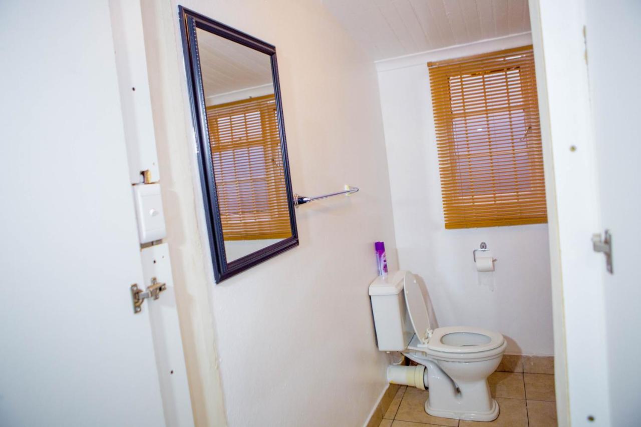 The monument guesthouse Port Elizabeth Extérieur photo